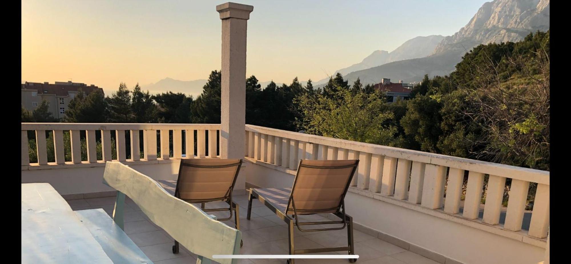 Villa Luce Mit Pool Макарска Экстерьер фото