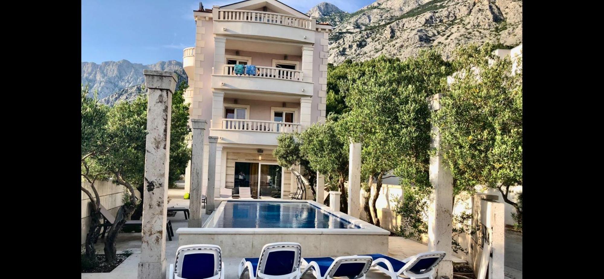 Villa Luce Mit Pool Макарска Экстерьер фото